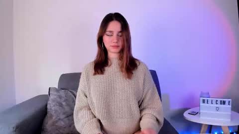 Alexa Sarmiento online show from February 18, 2:27 pm