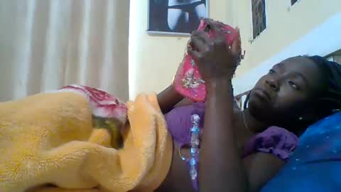 Snapshot of miss_atitude chatting on September 18, 4:14 am miss_atitude online show from September 18, 4:14 am