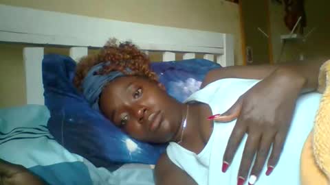 Snapshot of miss_atitude chatting on September 27, 7:13 am miss_atitude online show from September 27, 7:13 am