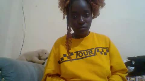 Snapshot of miss_atitude chatting on October 9, 4:10 am miss_atitude online show from October 9, 4:10 am