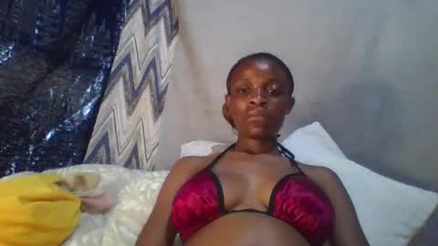 miss_belllo online show from February 26, 12:25 pm