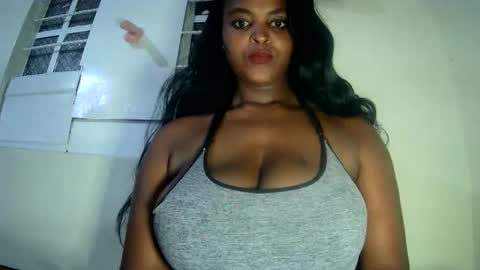 spicey online show from April 12, 4:23 pm