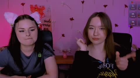 miss_courtney online show from March 31, 8:48 am