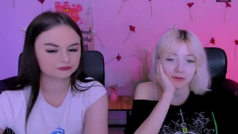 miss_courtney online show from May 30, 8:22 am