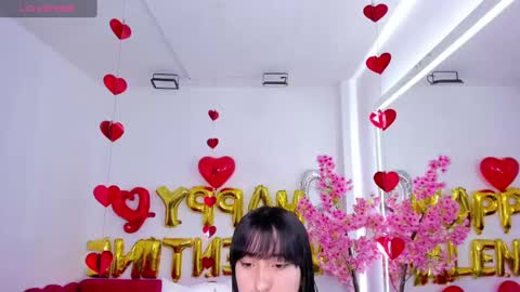 Snapshot of miss_dolly1 chatting on February 14, 11:21 am Melanie online show from February 14, 11:21 am