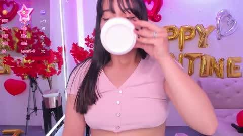 Snapshot of miss_dolly1 chatting on February 18, 6:04 am Melanie online show from February 18, 6:04 am