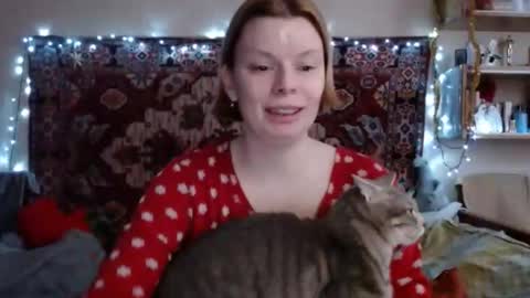 Elis online show from December 3, 10:39 am