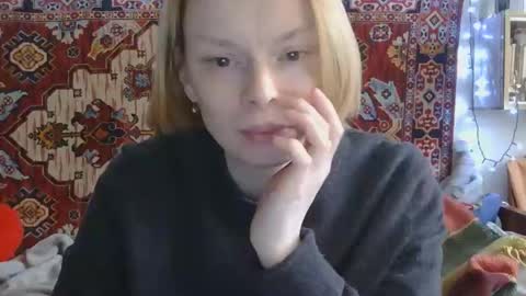 Elis online show from April 16, 11:44 am