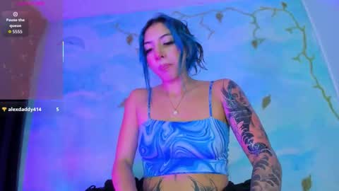 Snapshot of miss_evans_ chatting on September 30, 7:46 am miss_evans_ online show from September 30, 7:46 am