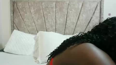 miss_godess online show from March 14, 5:57 am