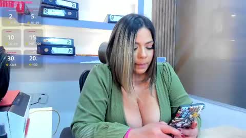 miss_horney online show from August 3, 10:46 pm