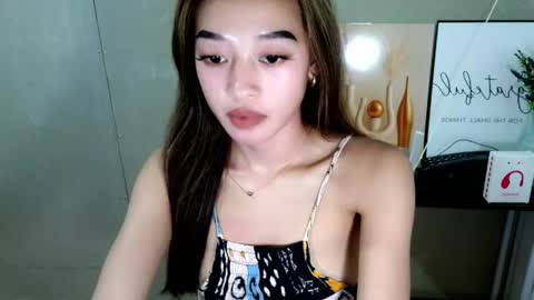 Snapshot of miss_j222 chatting on April 27, 12:36 pm miss_j222 online show from April 27, 12:36 pm