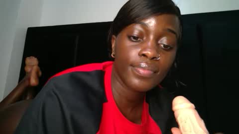 Snapshot of miss_jamilla255 chatting on October 11, 10:52 pm SensuElle WHAT I DONT SHOW HERE... YOULL ONLY SEE IN PRIVATE online show from October 11, 10:52 pm