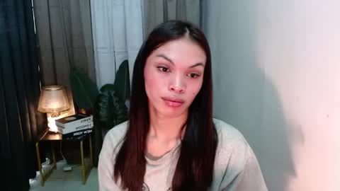 Jhes online show from December 13, 8:25 pm