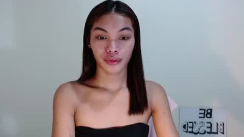 Snapshot of miss_jhes chatting on July 8, 9:47 am Jhes online show from July 8, 9:47 am