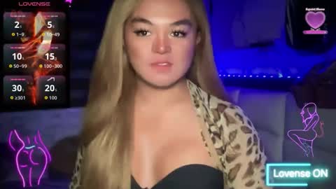 miss_josefy_xxx online show from April 4, 8:06 pm