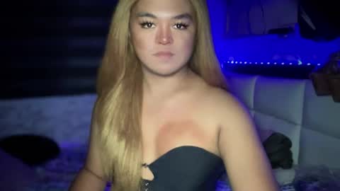 miss_josefy_xxx online show from April 10, 1:00 am