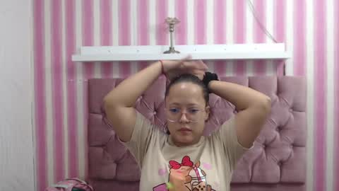 miss_kattya_ online show from May 21, 3:30 pm