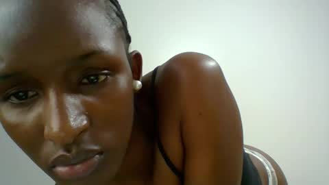 kiki online show from October 12, 11:31 am
