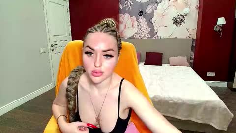 Snapshot of miss_kiten chatting on September 25, 8:45 pm miss_kiten online show from September 25, 8:45 pm