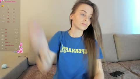 Snapshot of miss_kitty13 chatting on February 28, 3:15 am Kitty online show from February 28, 3:15 am