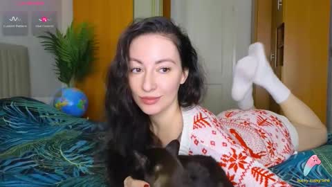 Laura online show from December 16, 10:31 am