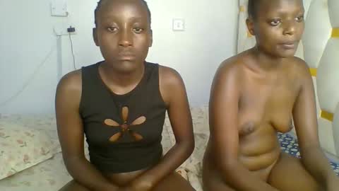 miss_lolah7 online show from April 13, 5:07 pm