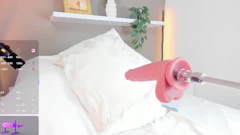 miss_lori_ online show from July 28, 2:46 pm