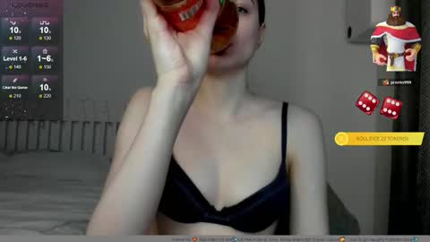 Snapshot of miss_madonnaa chatting on November 5, 1:44 pm Jenny online show from November 5, 1:44 pm