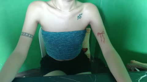 miss_mailyn online show from October 22, 8:36 am