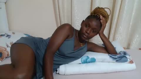 monroe online show from April 12, 2:38 am