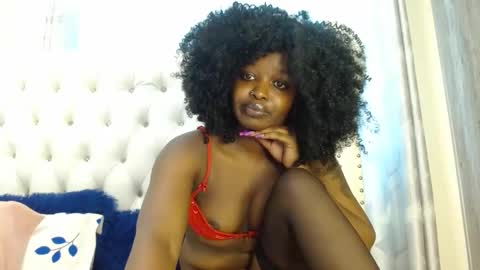Snapshot of miss_nara chatting on December 22, 9:44 am Eve online show from December 22, 9:44 am