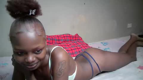 miss_pretty01 online show from April 4, 6:16 pm