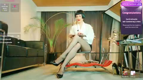 Snapshot of miss_satori_rose chatting on May 13, 11:55 pm Satori Rose online show from May 13, 11:55 pm