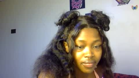 Snapshot of miss_sexyyy chatting on October 14, 9:15 pm miss_sexyyy online show from October 14, 9:15 pm