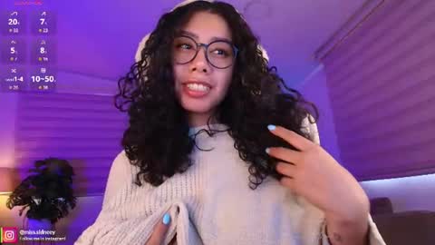 Amy Olivera online show from June 19, 12:53 pm