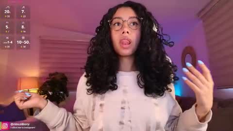Amy Olivera online show from June 26, 12:53 pm