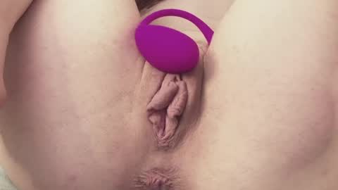 Vikki online show from April 21, 10:45 pm