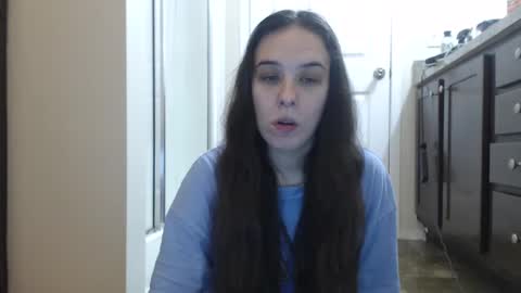 Snapshot of miss_sunshine01 chatting on December 10, 2:16 am Bella online show from December 10, 2:16 am