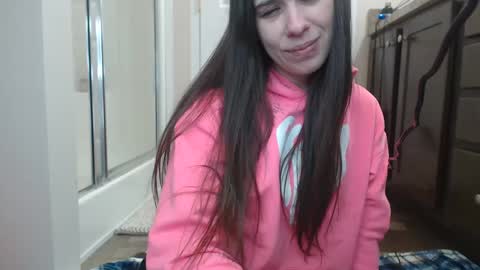 Snapshot of miss_sunshine01 chatting on January 12, 1:53 am Bella online show from January 12, 1:53 am