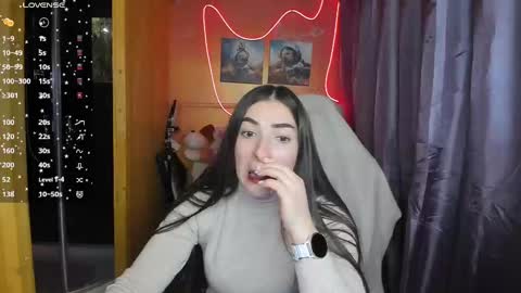 Snapshot of miss_tasy chatting on February 27, 11:41 am Melanie January 15th is my birthday there will be an interesting show online show from February 27, 11:41 am