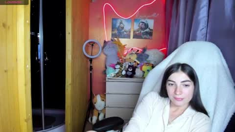 Snapshot of miss_tasy chatting on June 14, 3:03 pm Melanie January 15th is my birthday there will be an interesting show online show from June 14, 3:03 pm