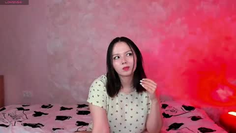 JULIE online show from April 2, 12:03 pm