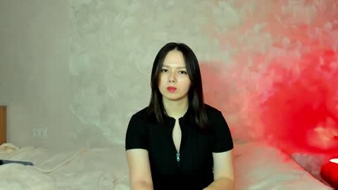 JULIE online show from April 3, 8:56 am