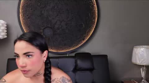 Vaiolette online show from July 1, 11:01 am