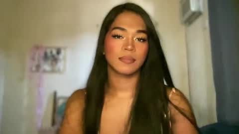 miss_veron_xoxo online show from April 14, 6:52 am