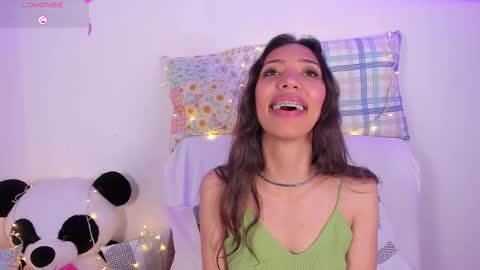 Miss Veronica online show from February 25, 6:20 pm