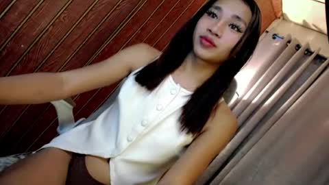 Snapshot of miss_wendy69 chatting on July 3, 3:46 am miss_wendy69 online show from July 3, 3:46 am