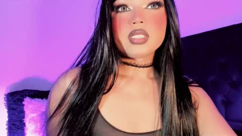 miss_zz online show from November 4, 6:18 pm