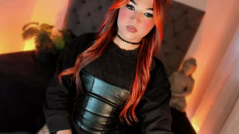 miss_zz online show from April 10, 4:44 pm